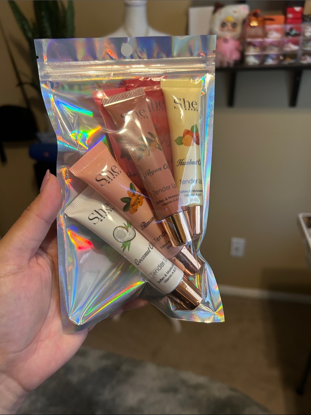 6 glosses